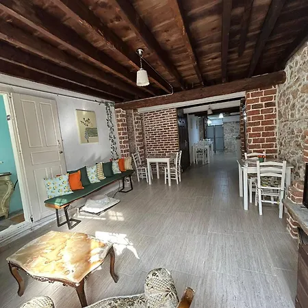 Homestay 1892 *