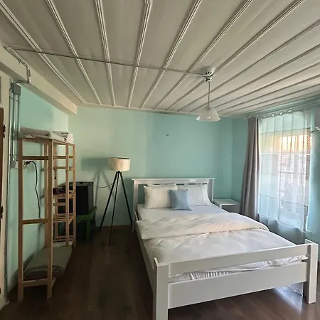 Homestay 1892 *